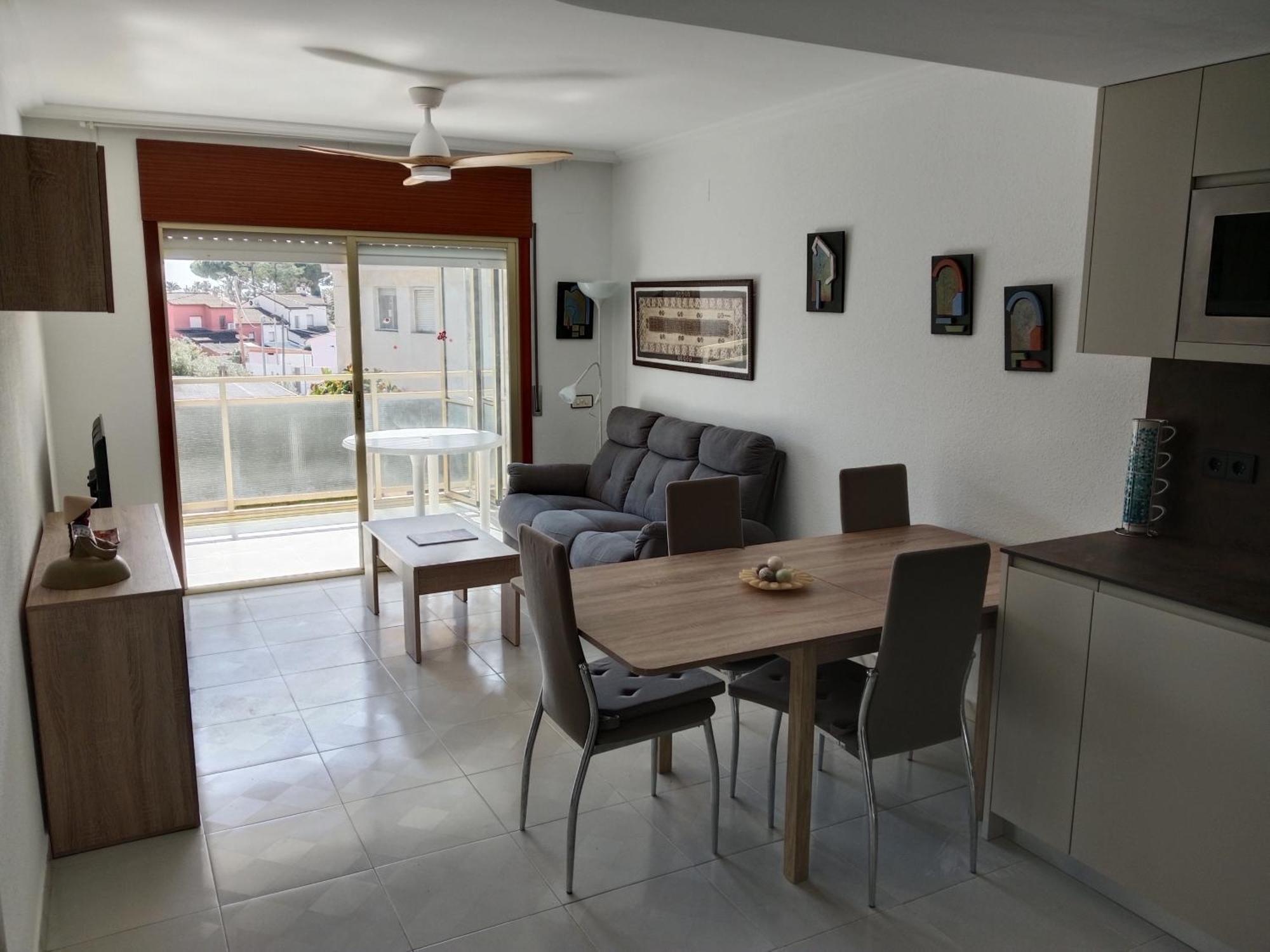 Cozzy Flat In A Quiet And Nice Area / Acogedor Apartamento En Zona Tranquila Y Agradable Cambrils Buitenkant foto