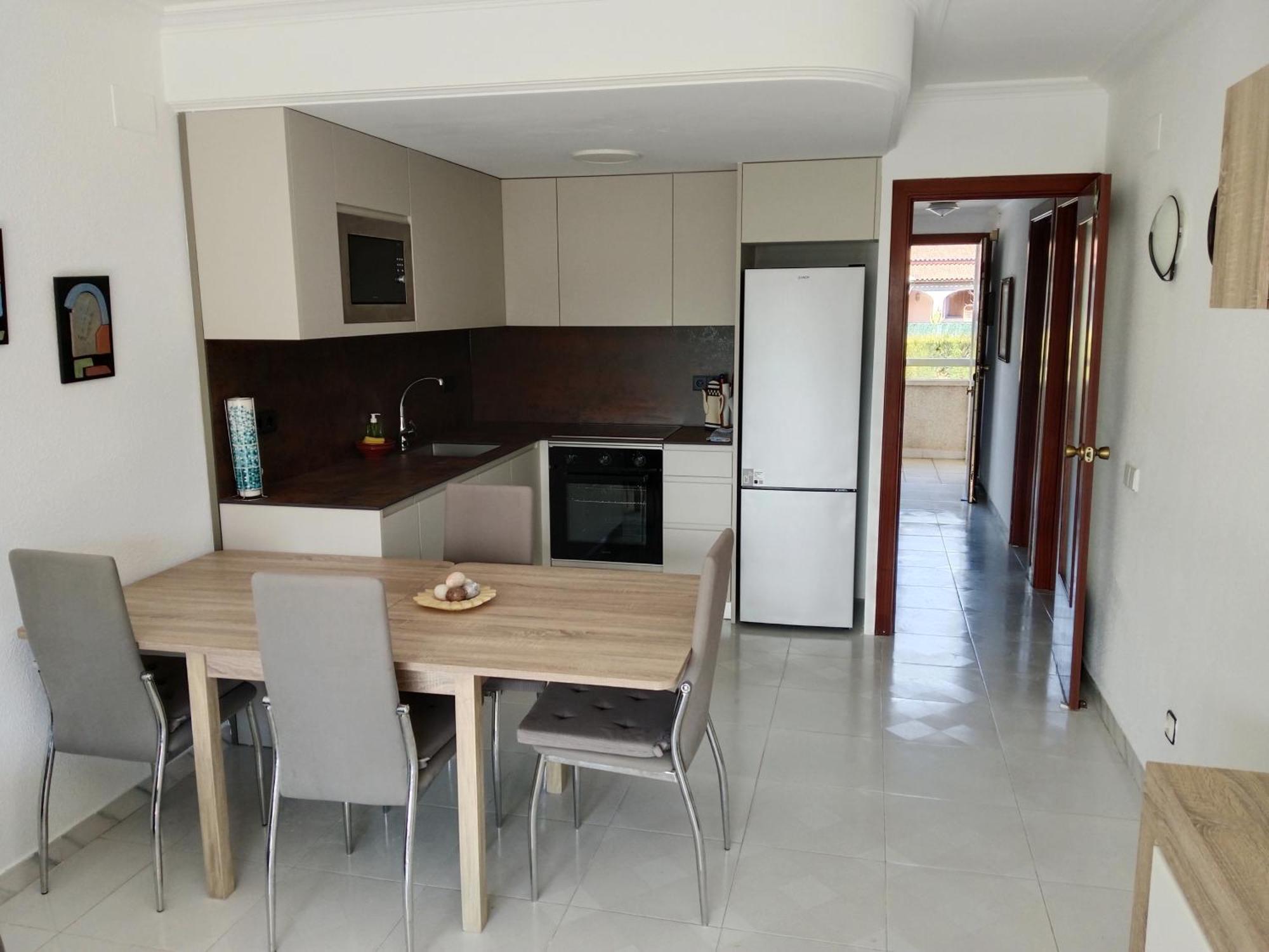 Cozzy Flat In A Quiet And Nice Area / Acogedor Apartamento En Zona Tranquila Y Agradable Cambrils Buitenkant foto